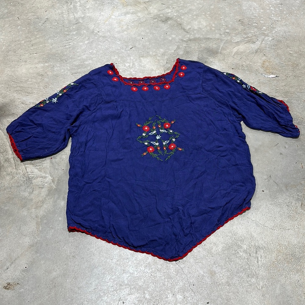Kaaku‎ brand  blue n red w/embroidery shirt /Size Plus Size / Y-76